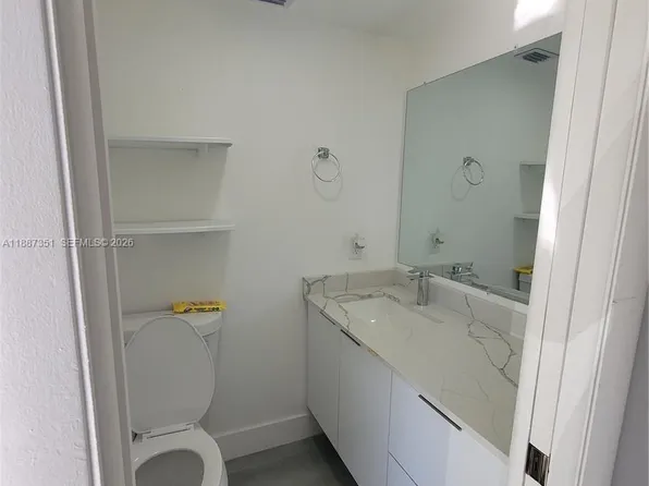 3090 NW 46th Ave APT 112C, Fort Lauderdale, FL 33313