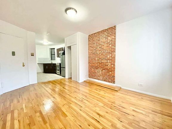 3rd image of 223 W 105th St APT 3fe