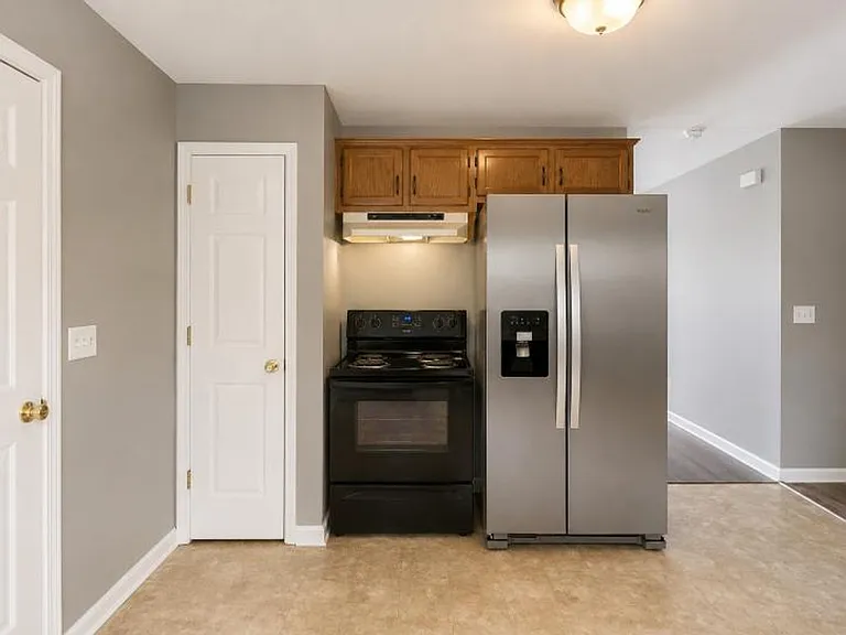 208 Ruf Dr — Photo 10