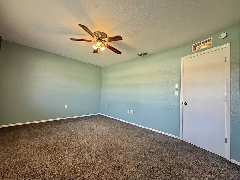 12258 Foothill St — Photo 12
