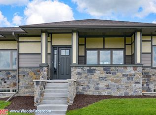 820 Aster Rd, Lincoln, NE 68521