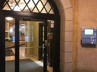 Park View, Chicago, IL 60614