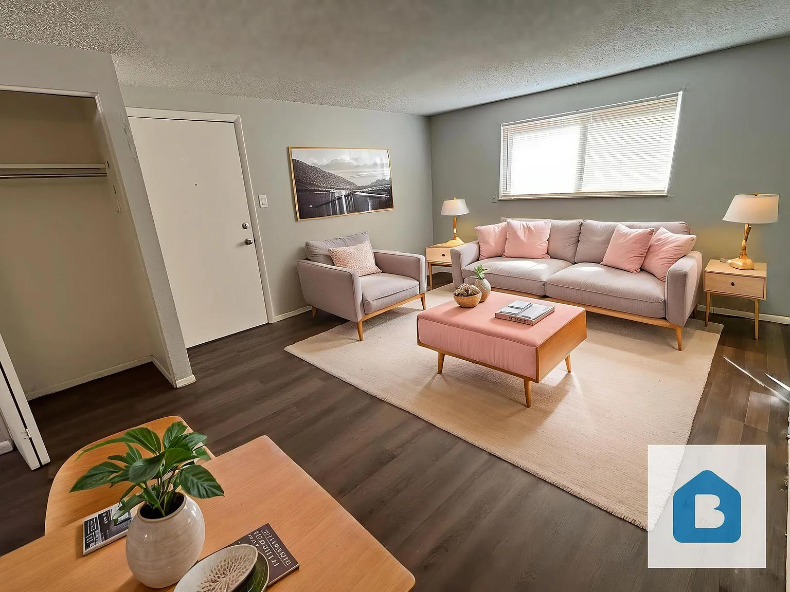 2890 Montebello Dr. W — Photo 2