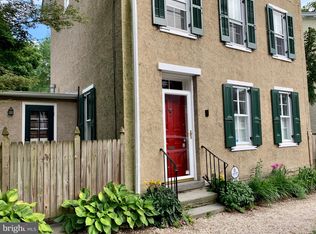 108 W Gravers Ln, Philadelphia, PA 19118