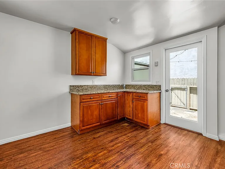 544 Glenneyre St #7 — Photo 10