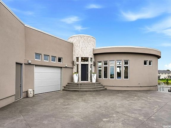 4th image of 2168 Riverbend COVE