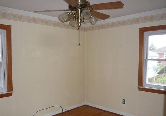 5th image of 653 Emmons Blvd