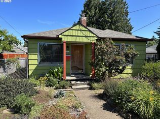 6031 SE Rhone St, Portland, OR 97206