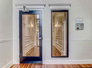 9 W York St #301, Savannah, GA 31401