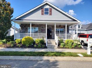 215 Winding Carriage Ln, Dover, DE 19904