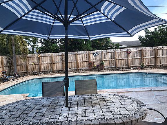 4th image of 8551 NW 45th Ct