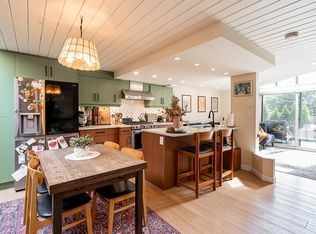 1173 W 8th Ave, Vancouver, BC V6H 1C5