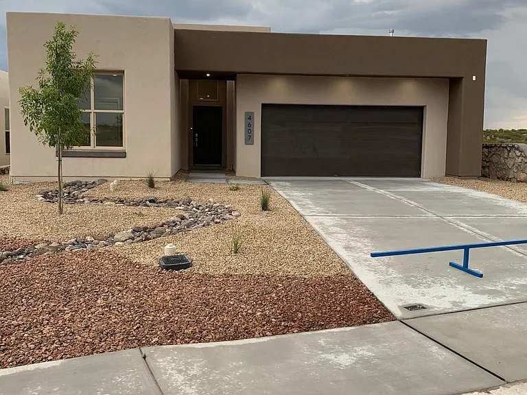 4607 Melrose Rd — Photo 35