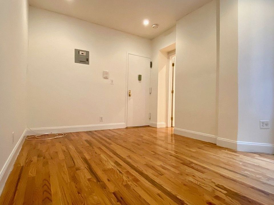 1st image of 222 Thompson St #11C