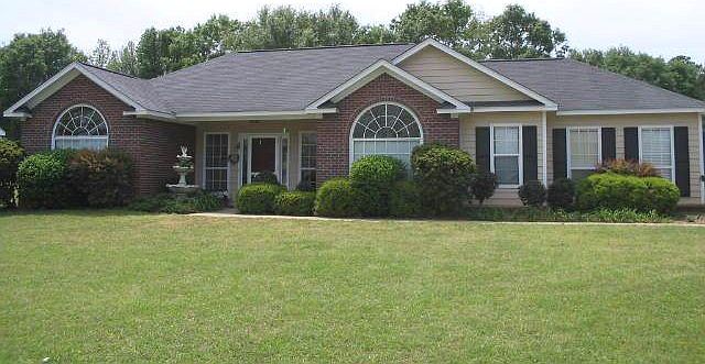 1st image of 207 Saint Clair Dr