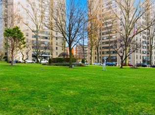 4 Fordham Hill Oval #8G, Bronx, NY 10468