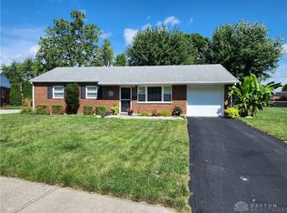 320 Lang Ct, Englewood, OH