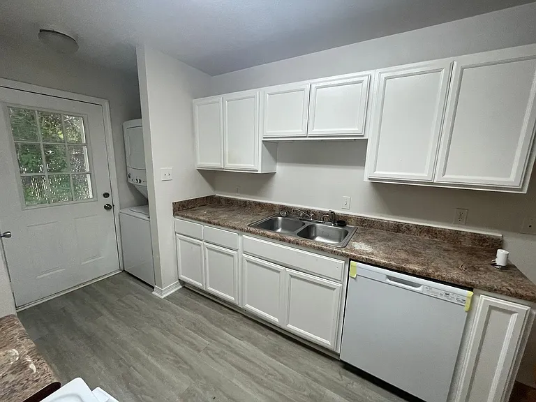 31 Grand Lido — Photo 6