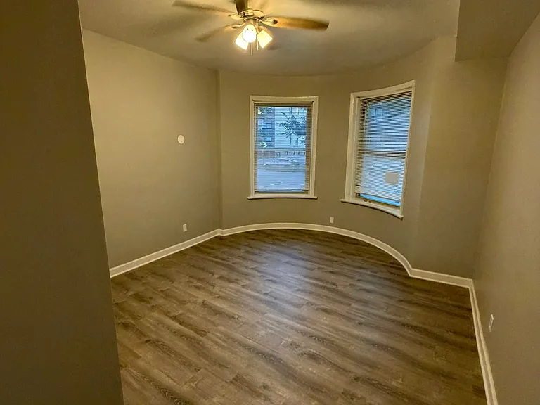 4341 S Michigan Ave #1S — Photo 9