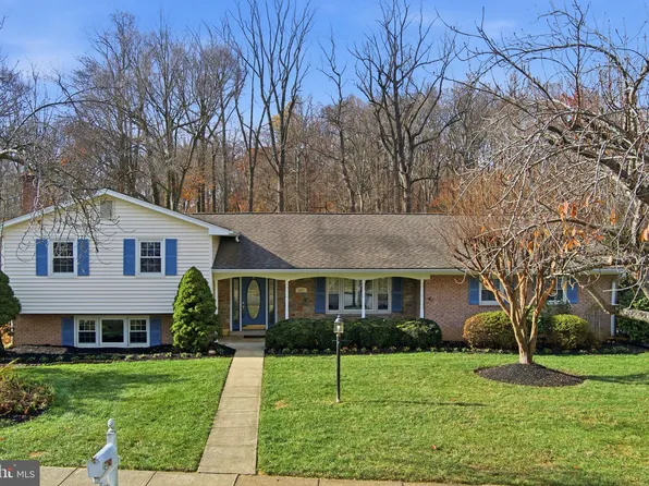 2631 E Meredith Dr, Vienna, VA 22181