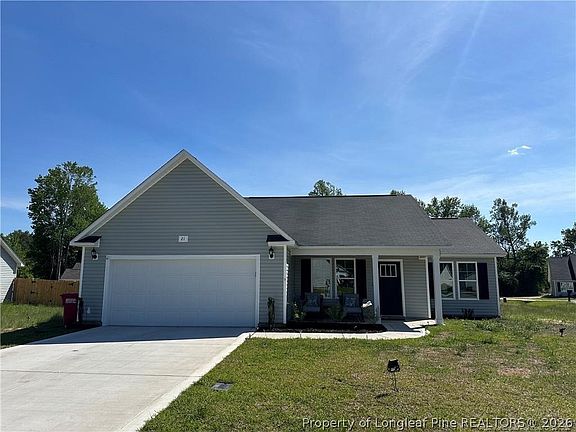 2nd image of 21 Cardinal Dr