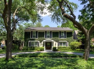 2326 Dunstan Rd, Houston, TX 77005