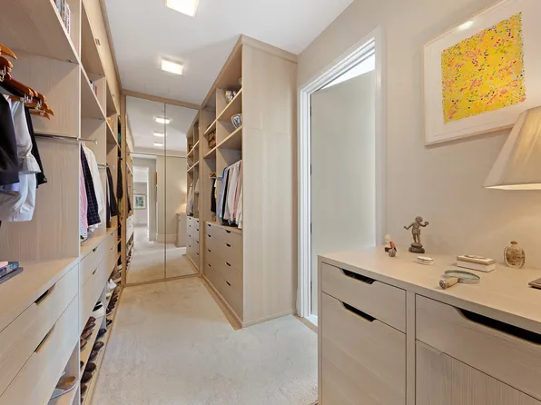 252 East 57th Street image 7 of 14