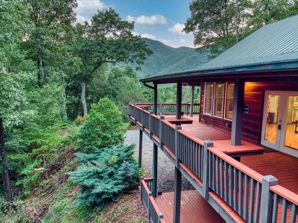 775 Big Oak Springs Rd, Sylva, NC 28779