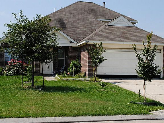 3rd image of 814 Richview Dr