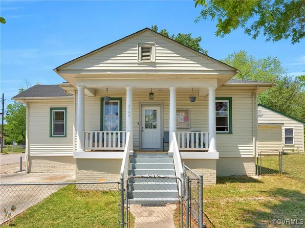 2709 Oaklawn Blvd, Hopewell, VA 23860