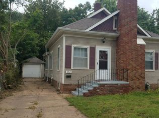442 Putnam Ave, Salina, KS 67401