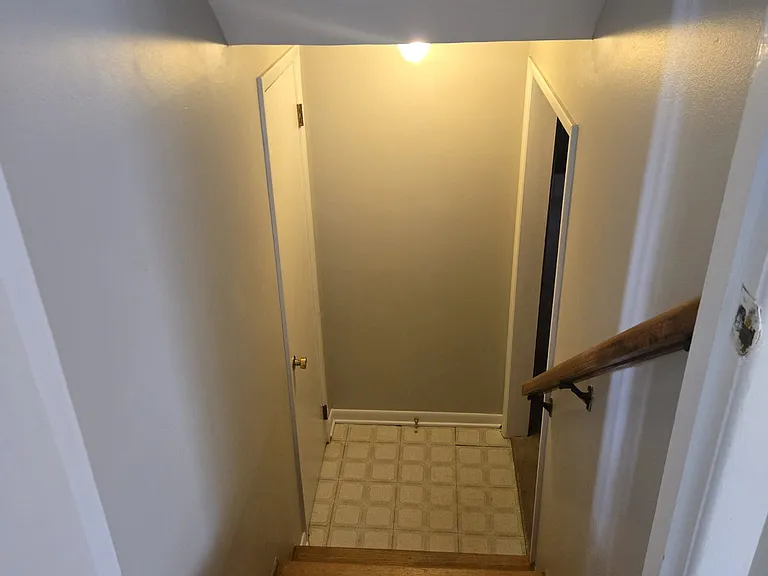 2206 Linde St NW — Photo 6