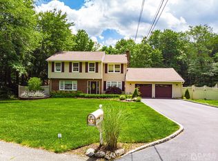 81 Bennett Rd, Matawan, NJ 07747