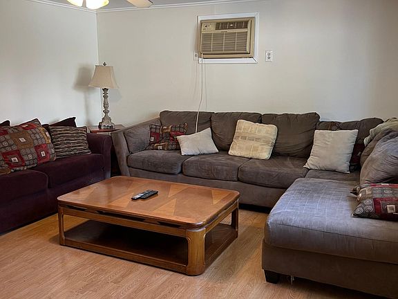 2nd image of 140 Murray Ave Floor 2