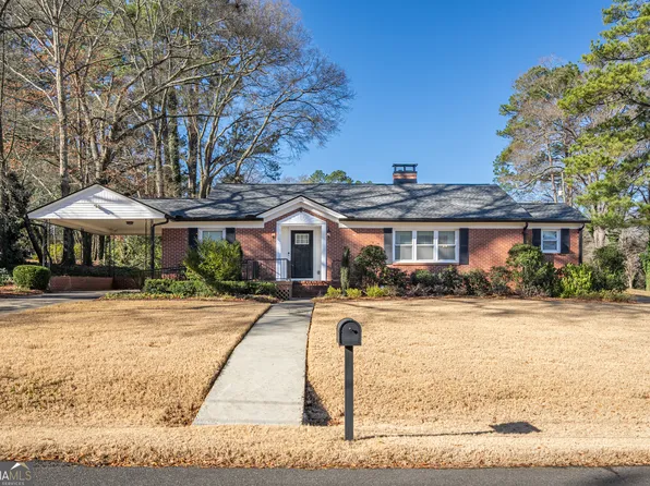 211 Sunset Dr SE, Lindale, GA 30147