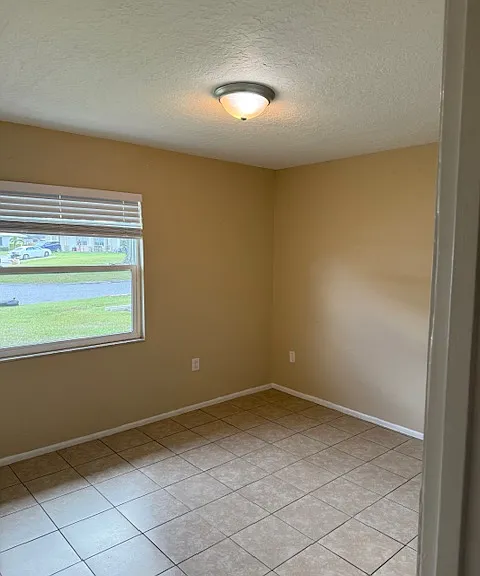 655 N Oak Ave #655 — Photo 12