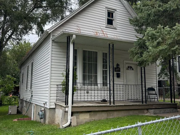 1516 Castelar St, Omaha, NE 68108