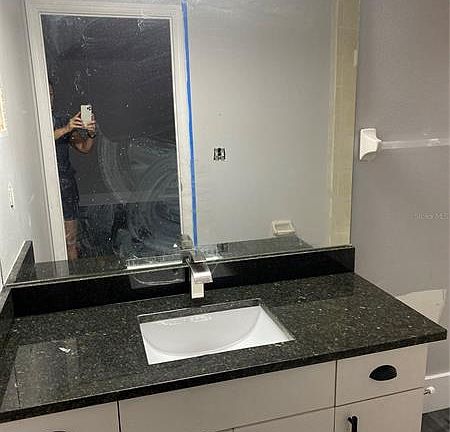5th image of 3815 W Everett St APT A