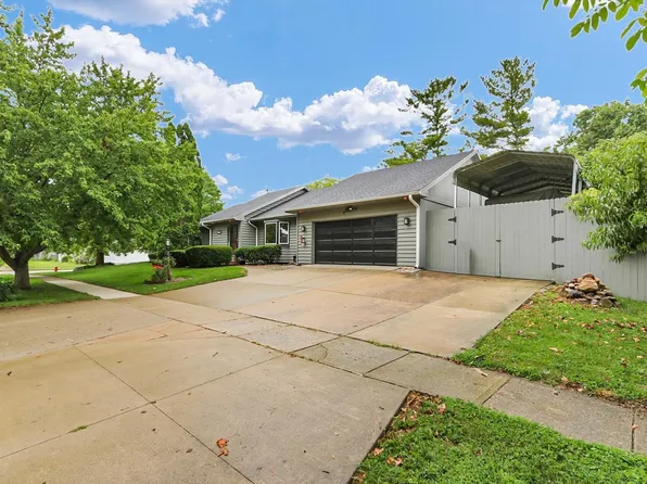 3501 Roxford Dr, Champaign, IL 61822