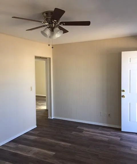 621 Rancho Dr — Photo 3