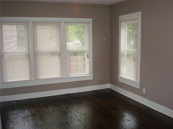 2nd image of 3132 Willing Ave