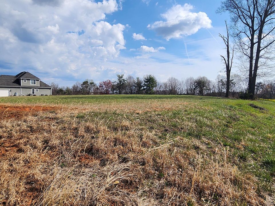 2nd image of 3 Callaway Rd