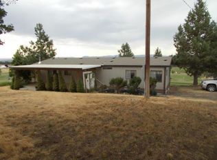 137 S Louisa Rd, Tygh Valley, OR 97063