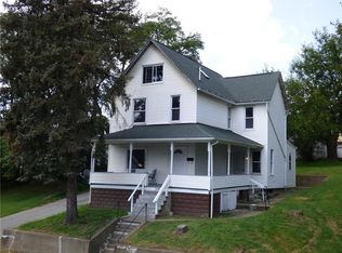 140 Lacock Ave, Rochester, PA 15074