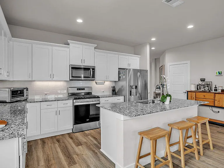 7012 Expedition Dr — Photo 20