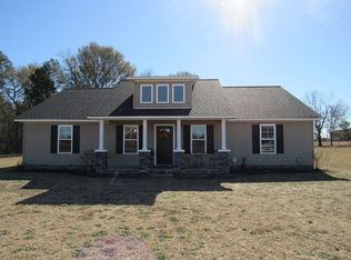 338 Grandview Cir, Douglas, GA 31535