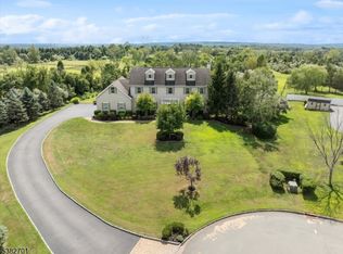 15 Alaco Ln, Milford, NJ