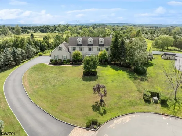 15 Alaco Ln, Holland Twp., NJ 08848