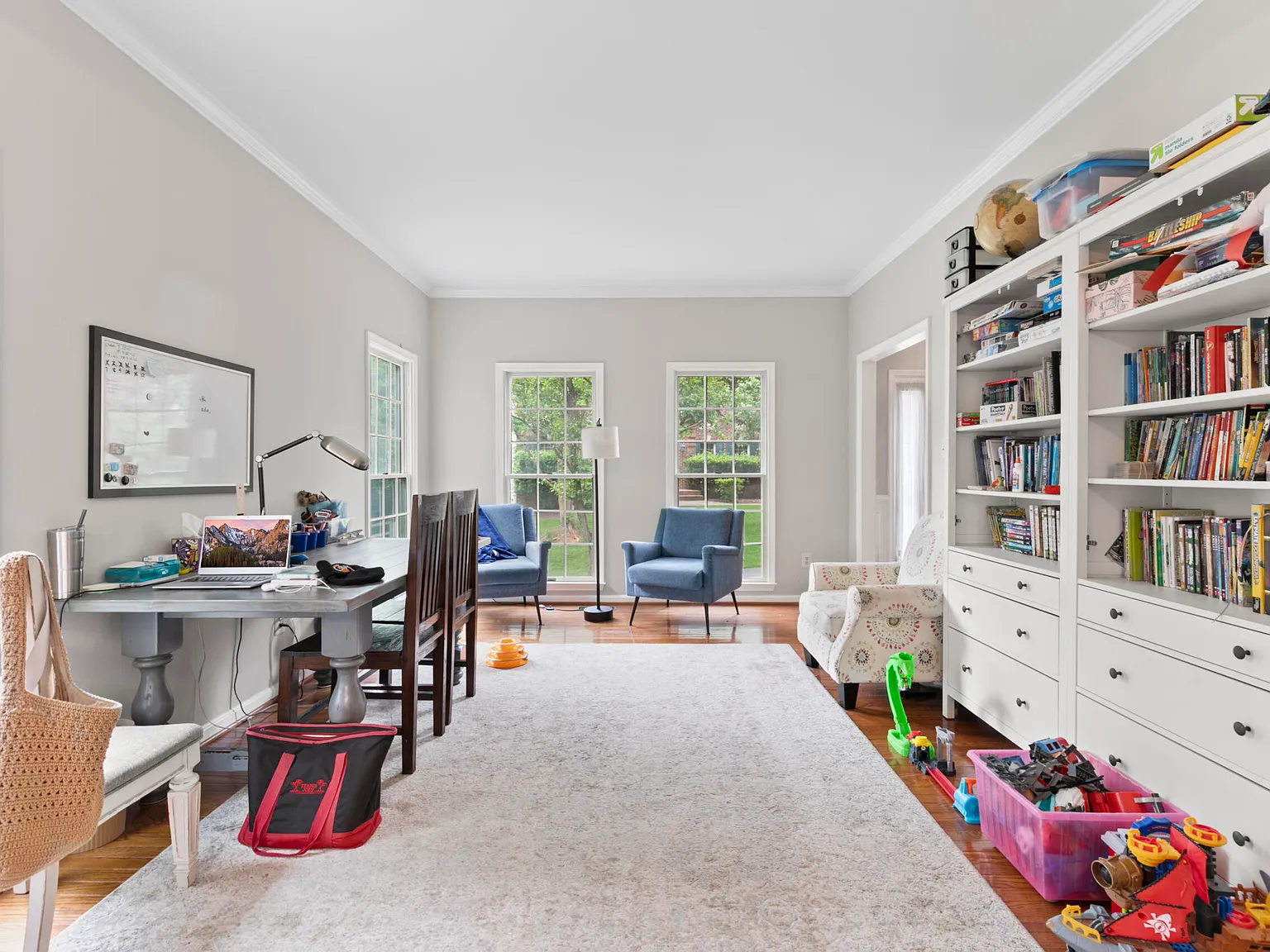 5 bed, 3.5 bath, 3578 sqft, $4,500 — Photo 4