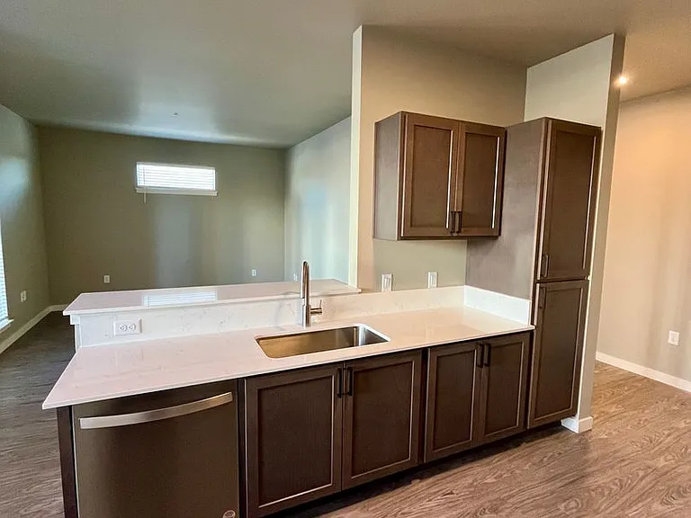 Introducing Dry Canyon Redmond's newest Luxury Apartments — Photo 58